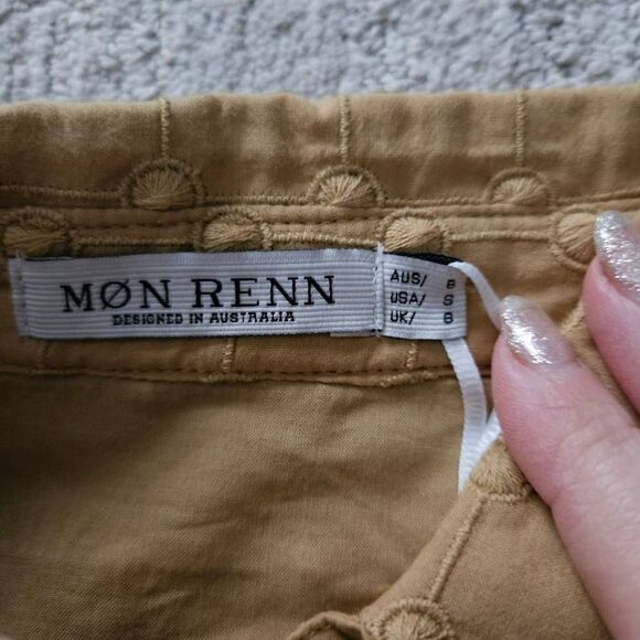 Mon Renn Isla Top and Mini Skirt Set in Biscuit Size Small - Picture 11 of 14